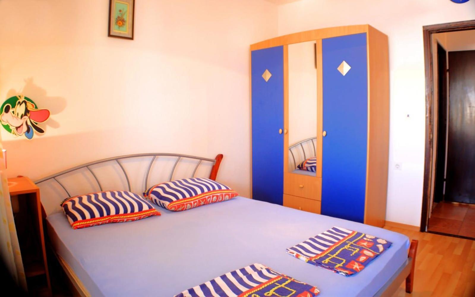 Apartmani Filip Pag Town Exterior foto